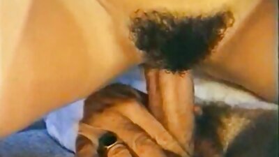 مجعد افلام سكس رومانسيه كامله الفرخ مع كبير الثدي هو ضرب على السرير