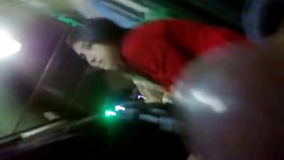 صارمة وقحة مع العصير الحمار يحصل سكس اجنبية رومانسية مارس الجنس على الأريكة