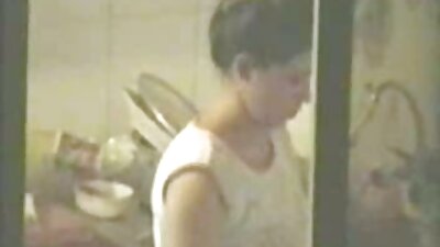 سمراء لديه فتحة الشرج ويظهر لنا كيفية القيام بذلك افلام سكس رومانسيه الحق